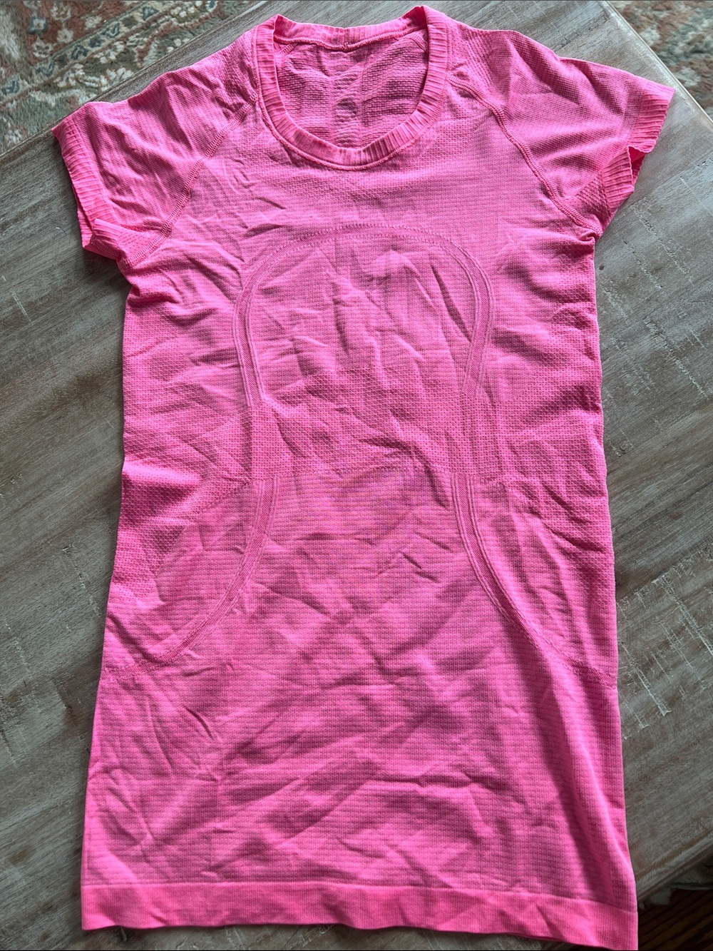 Lululemon Pink Athletic Top with Small Center Logo - Picture 2 of 2